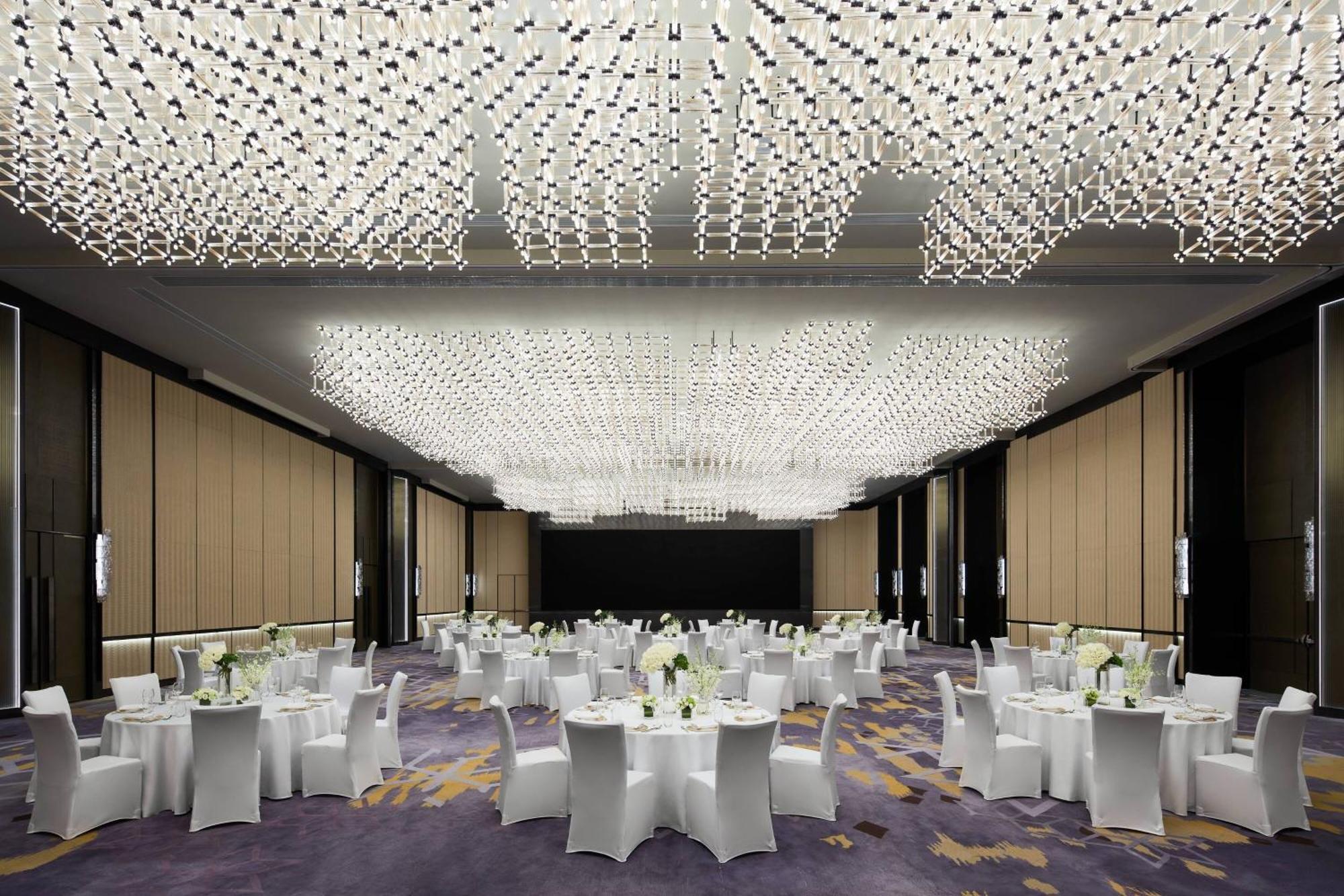 Wuhan Marriott Hotel Optics Valley Exterior foto